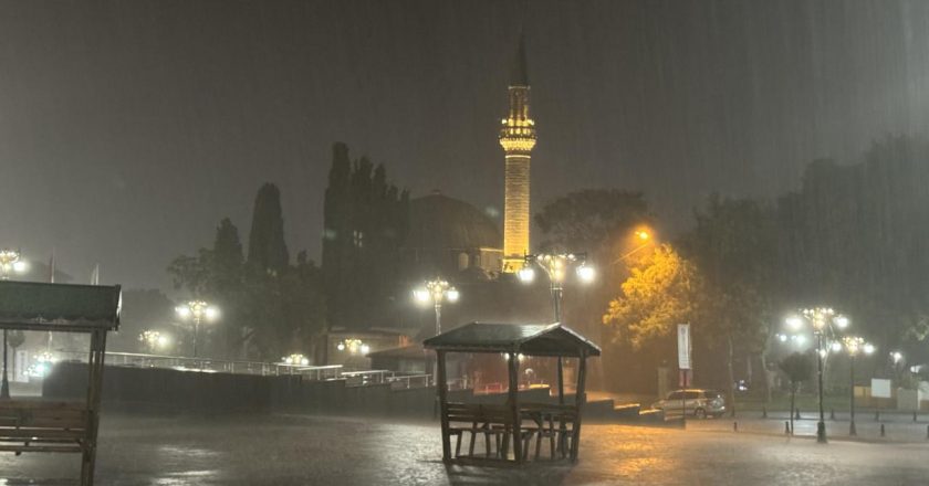 Tekirdağ'da fırtına kuvvetliydi