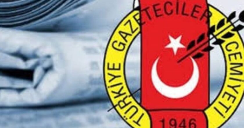 Gazeteci Furkan Karabay’ın tutuklanmasına TGC tepkisi: “Vatandaşın gerçeği bilme hakkını engellemeye son verin” – Son Dakika Türkiye Haberleri