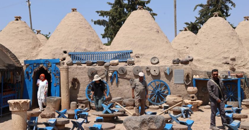 Harran’ın kubbeli evleri mimarisiyle kavurucu sıcakta serinlik yaşatıyor