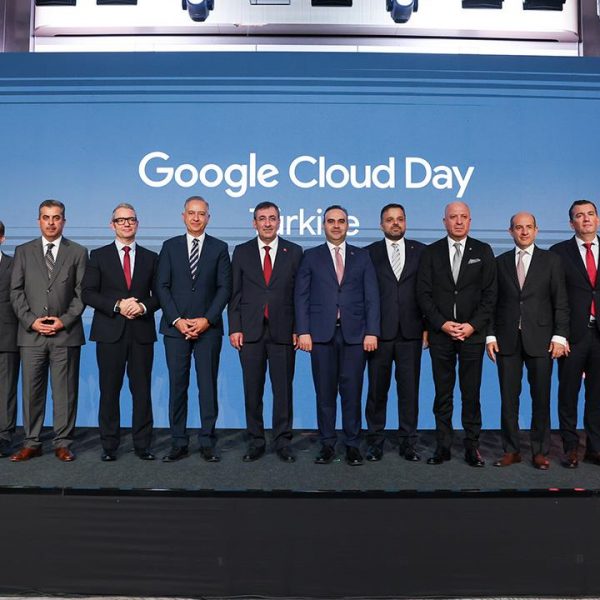 Türkiye’ye 3 milyar dolarlık bulut yatırımı: Google Cloud ve Turkcell ortaklığı başlıyor