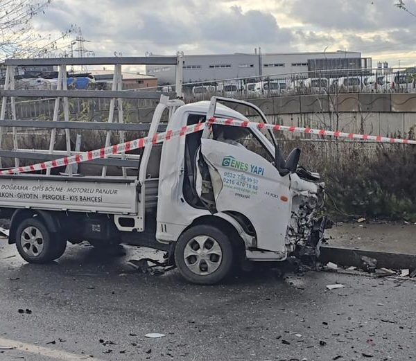 Yağmur yüzünden kayganlaşan yolda kaza: Bir can gitti